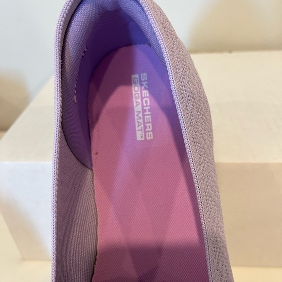 NWT Sketchers Lilac 11 Wide - Picture 4 of 4